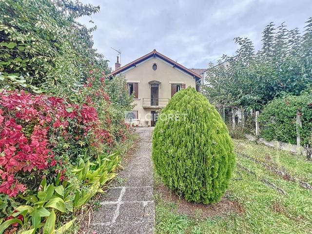 TOULOUSE BONNEFOY: Maison année 40 de 135 m² avec garage sur