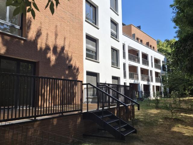 TOULOUSE Côte Pavé Très Bel appartement neuf de type 2 situé au rez de chaussée