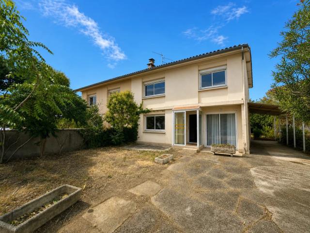 Toulouse Croix de Pierre Maison T4 de 125m2 avec Jardin