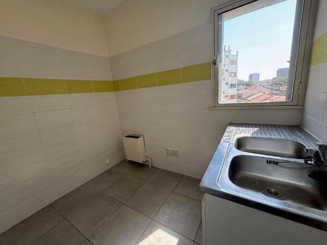 TOULOUSE / Location Appartement 1 Pièce 28 m²