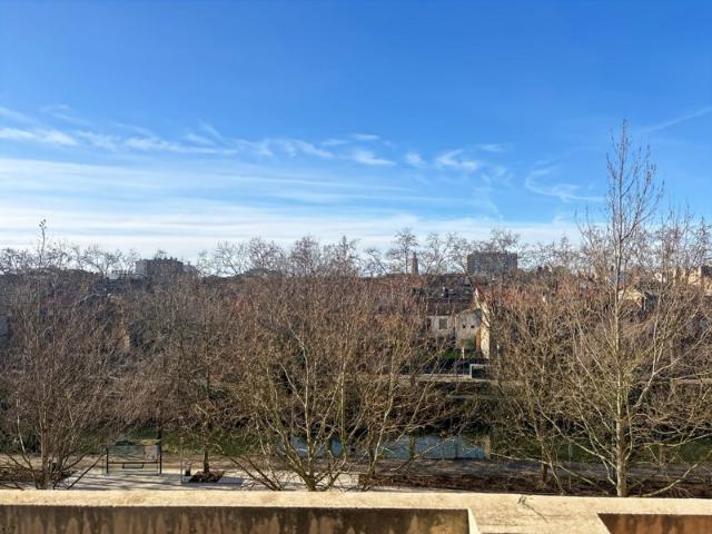 Toulouse Minimes Matabiau, T3 Traversant avec Balcon