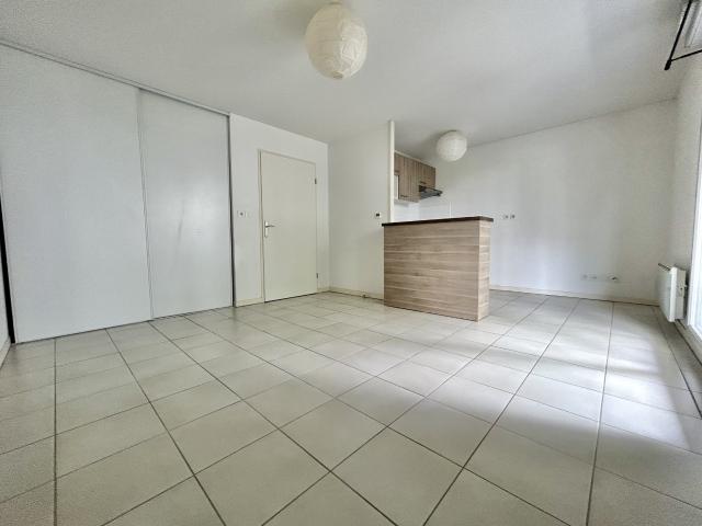 Toulouse, Quartier Patte d'oie, grand T1 de 29.48 m2 avec parking