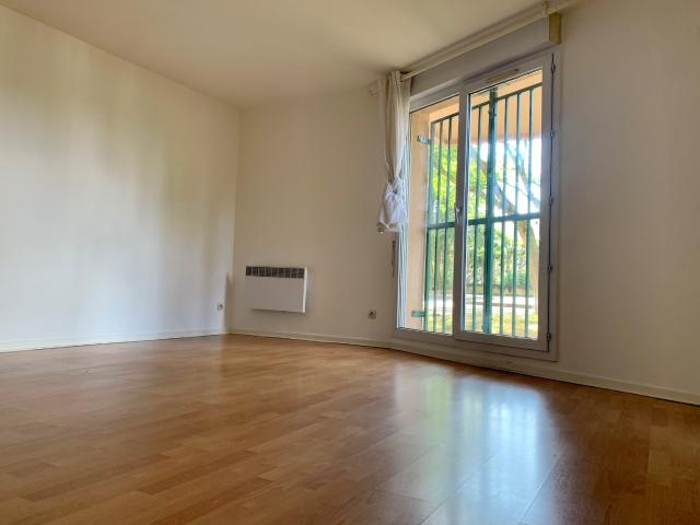Toulouse, quartier Rangueil, T1 de 29 m2 avec parking