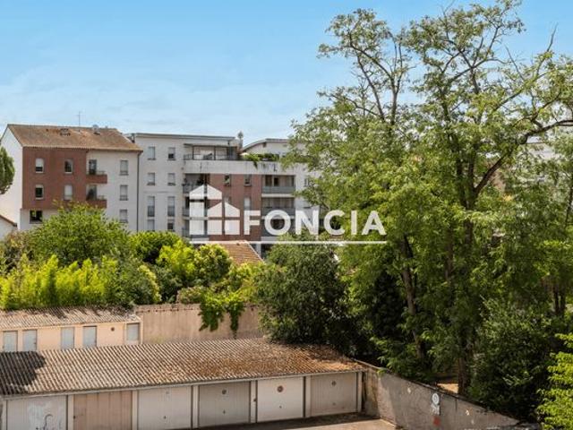 Toulouse St Cyprien: Agréable 3 pièces avec garage et cave. Idéla en premier achat ou investissement