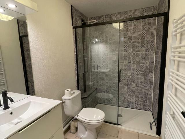 TOULOUSE/AUCAMVILLE Studio meublé de 26m² avec loggia et parking couvert Résidence calme et arborée