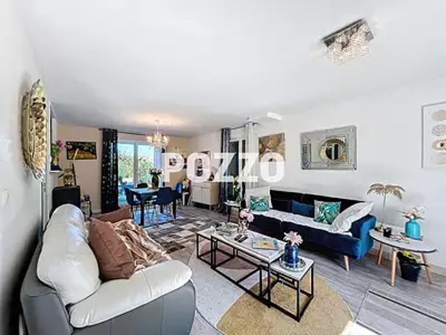 Touques 14800 Achat / Vente maison 7 pièces t7 au dernier étage terrasse