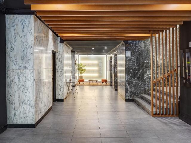 Tour d'Auteuil Studio Apartment for Rent at 2150 Boul De Maisonneuve O, Montréal, QC H3H 1L2