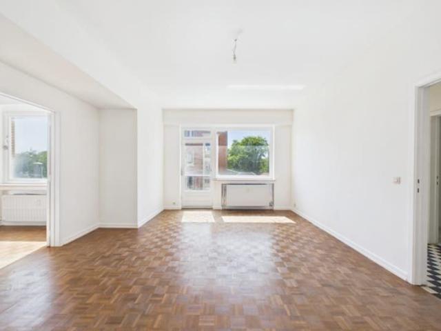 Tour & Taxis – Bockstael | Bright apartment + terrace