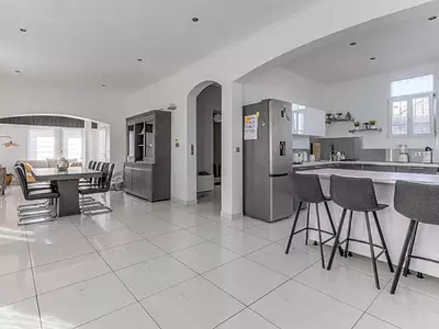 Tourcoing 59200 Achat / Vente maison 5 pièces t5 terrasse parking