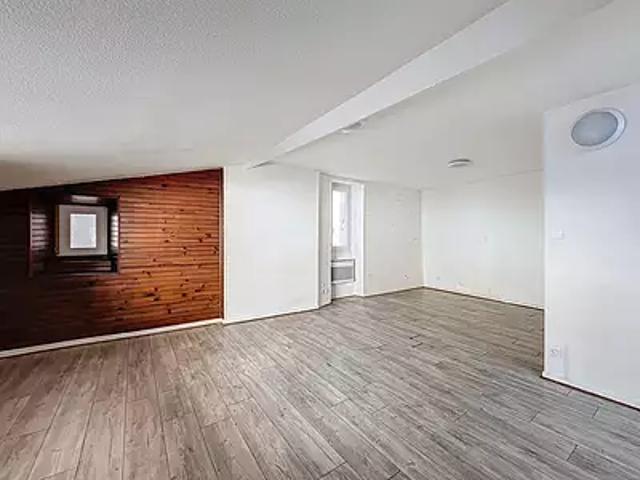 Tournon sur Rhône 07300 Achat / Vente appartement 2 pièces t2 au dernier étage