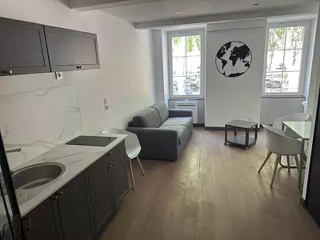 Tournon sur Rhône 07300 Location appartement 1 pièce t1