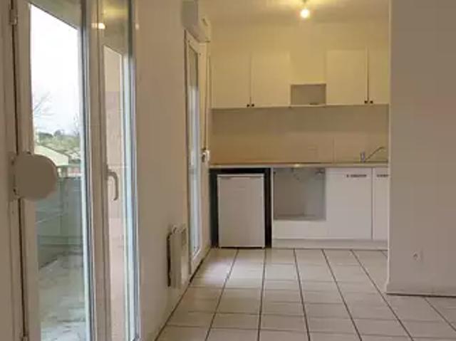 Tournefeuille 31170 Location appartement 2 pièces t2 au dernier étage terrasse