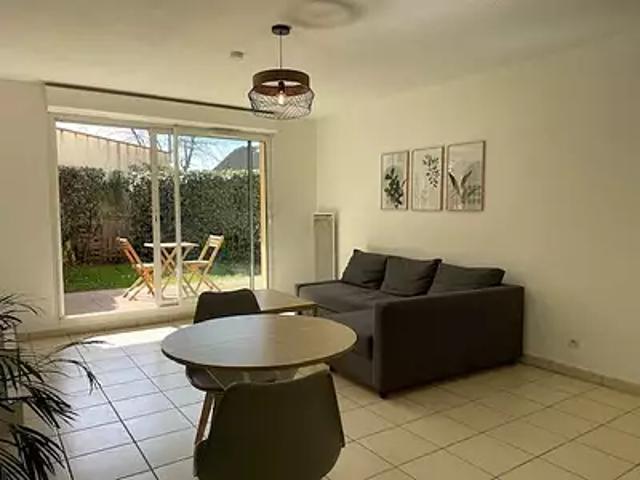 Tournefeuille 31170 Location appartement 2 pièces t2 piscine terrasse