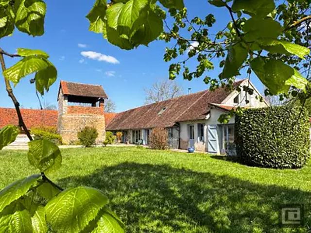 Tournus 71700 Achat / Vente maison 10 pièces t10