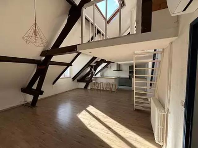 Tours 37000 Achat / Vente appartement 3 pièces t3 au dernier étage parking