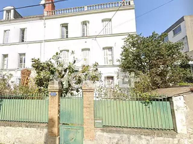 Tours 37000 Achat / Vente maison 9 pièces t9 cave