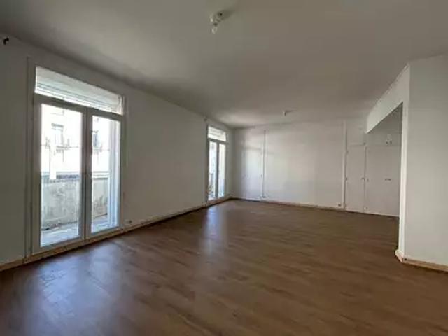 Tours 37000 Location appartement 5 pièces t5 balcon