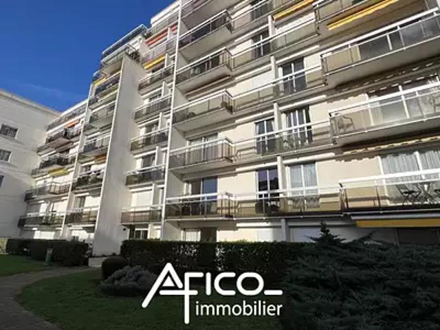 Tours 37000 Location appartement 1 pièce t1 cave