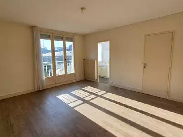 Tours 37000 Location appartement 1 pièce t1