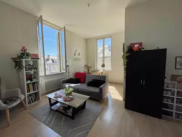 Tours 37000 Location appartement 2 pièces t2
