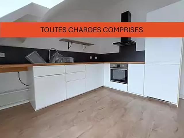 Tours 37000 Location appartement 2 pièces t2 au dernier étage