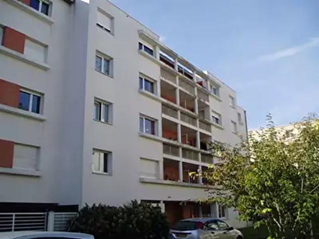 Tours 37000 Location appartement 2 pièces t2 balcon