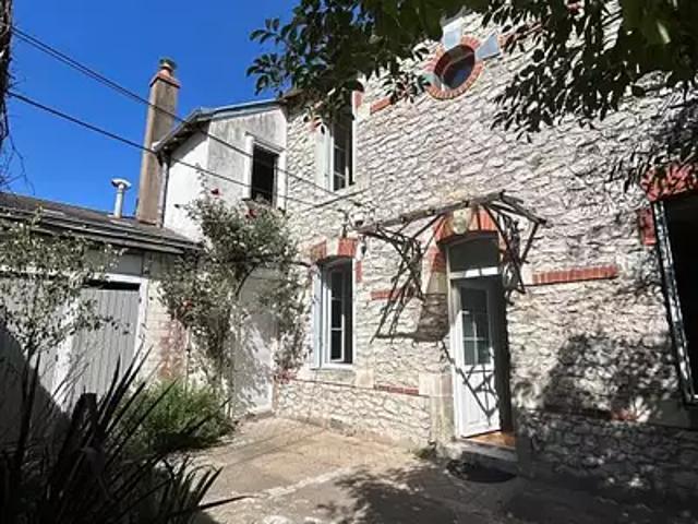 Tours 37000 Location maison 4 pièces t4 terrasse