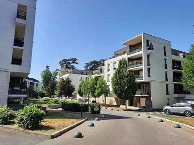 Tours 37100 Achat / Vente appartement 2 pièces t2