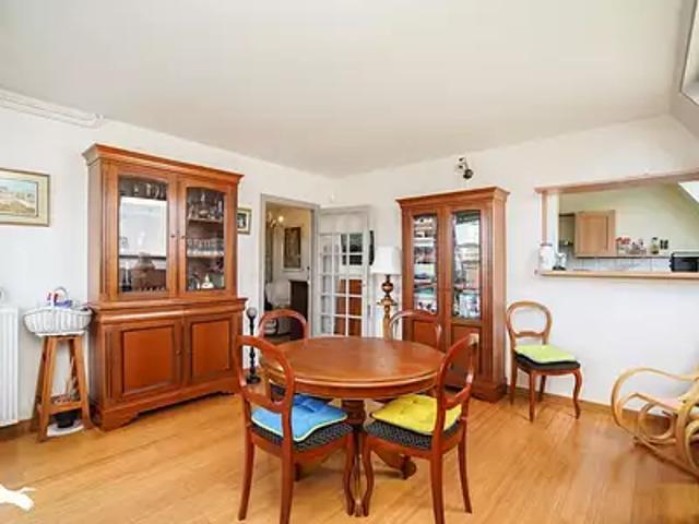 Tours 37200 Achat / Vente appartement 4 pièces t4 au dernier étage parking