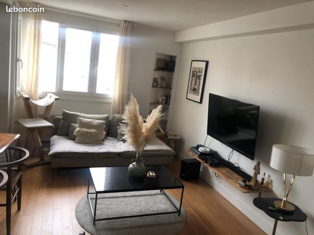 TOURS CENTRE – T2 DE 43 m² ENTIÈREMENT RÉNOVÉ