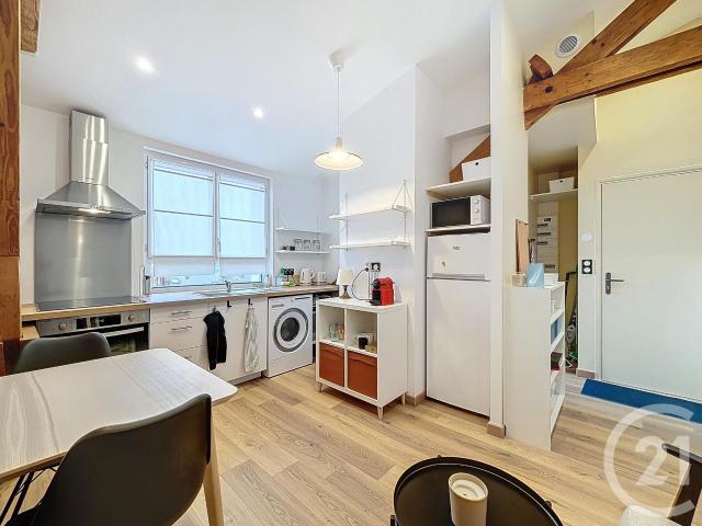 Tours Location Appartement 37