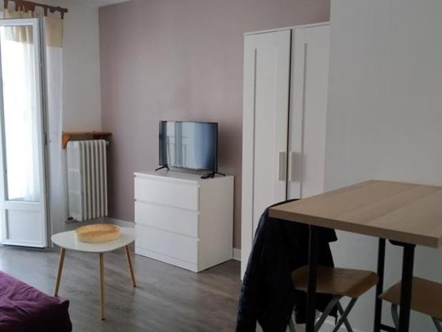 Tours Location Appartement 37