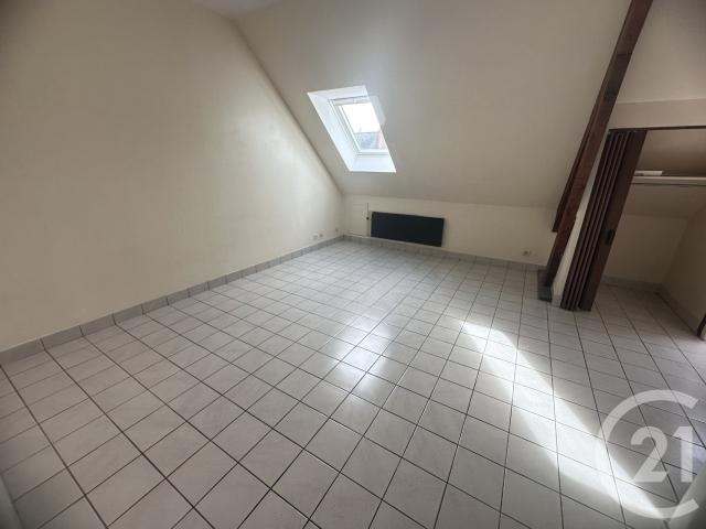 Tours Location Appartement 37