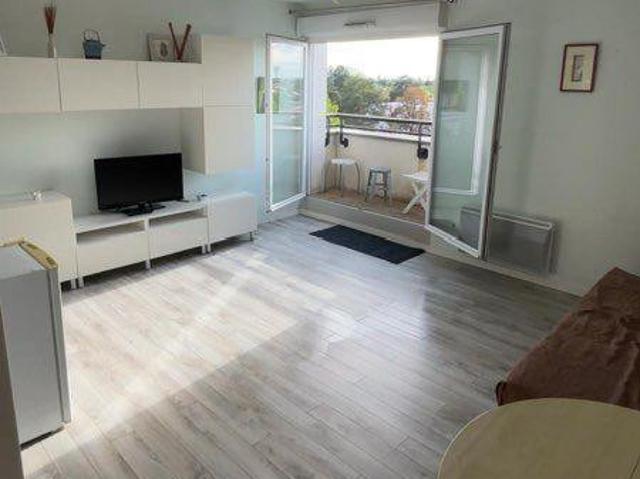 Tours Location Appartement 37