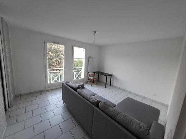 Tours Location Appartement 37