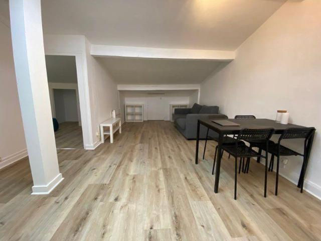 Tours Location Appartement 37