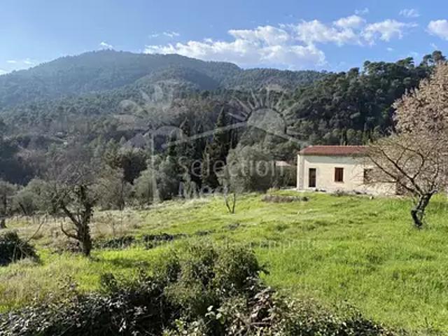 Tourrette Levens 06690 Achat / Vente maison 8 pièces t8