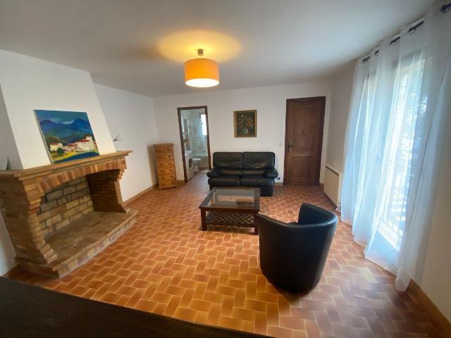 Tourrettes sur Loup Location Appartement 06