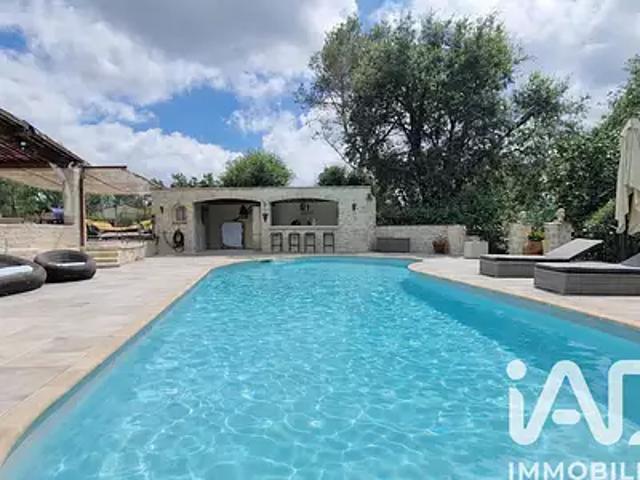 Tourrettes sur Loup 06140 Achat / Vente maison 7 pièces t7 parking