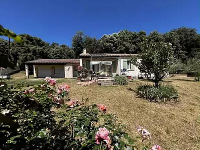 Tourves 83170 Achat / Vente maison 4 pièces t4 jardin terrasse