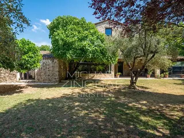 Tourves 83170 Achat / Vente maison 9 pièces t9