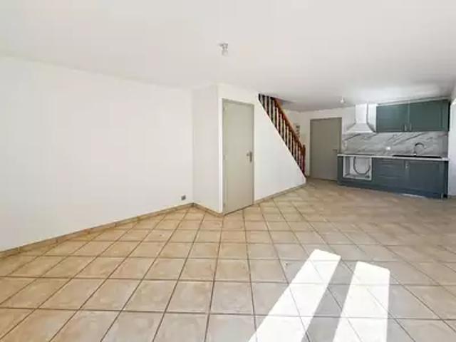 Toury 28310 Location appartement 1 pièce t1