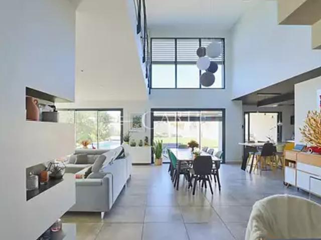 Toussieu 69780 Achat / Vente maison 7 pièces t7 piscine
