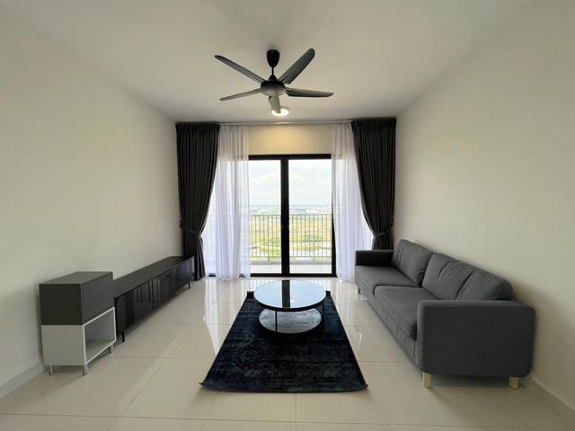 Tower A Corner Unit Enjoy stunning Central Park Penang Bridge View