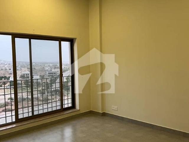 Tower B Paragon 5th Floor Flat