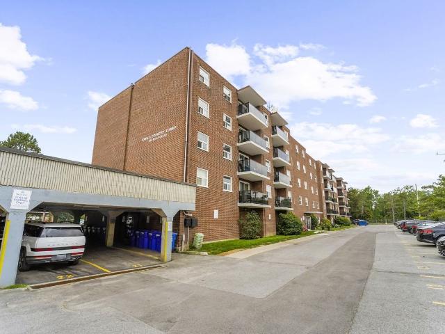 Town and Country Apartments 3 Bedroom Apartment for Rent at 265 Town & Country Apts Welland, ON L3C 5R6