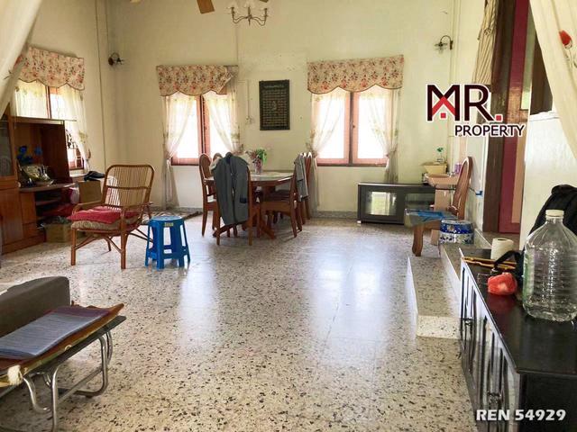 TOWN AREA Single Storey Bungalow House Kampung Teroi FOR SALE