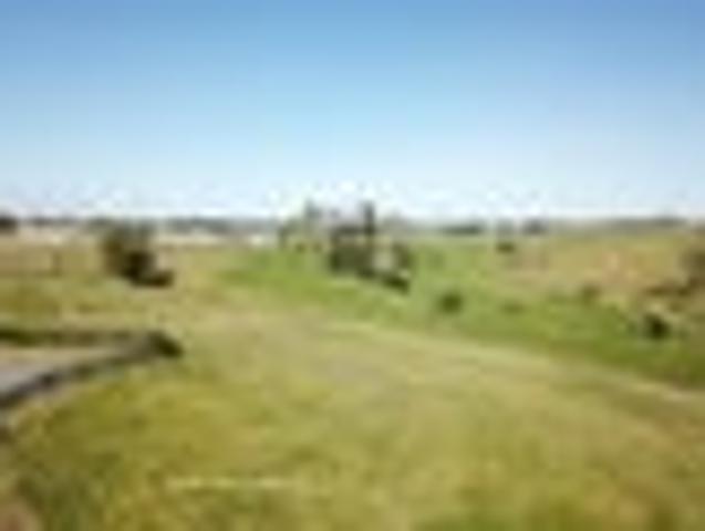 Town Edge, Country Soul, Build Here