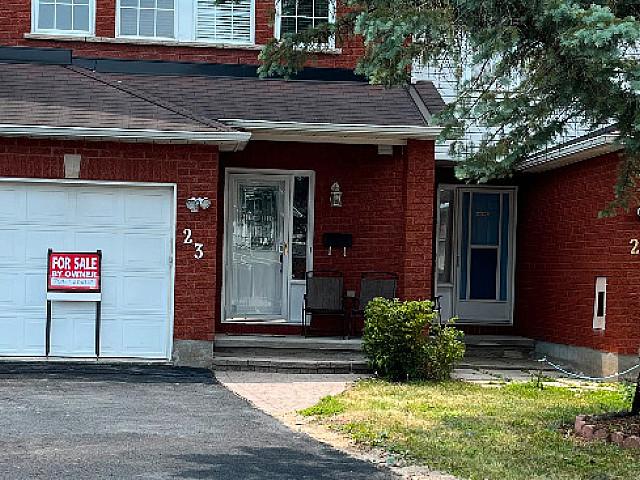 Town Home, Cul De Sac, Private Sale