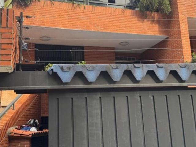Town House en Venta Urbanizacion Miranda KC
